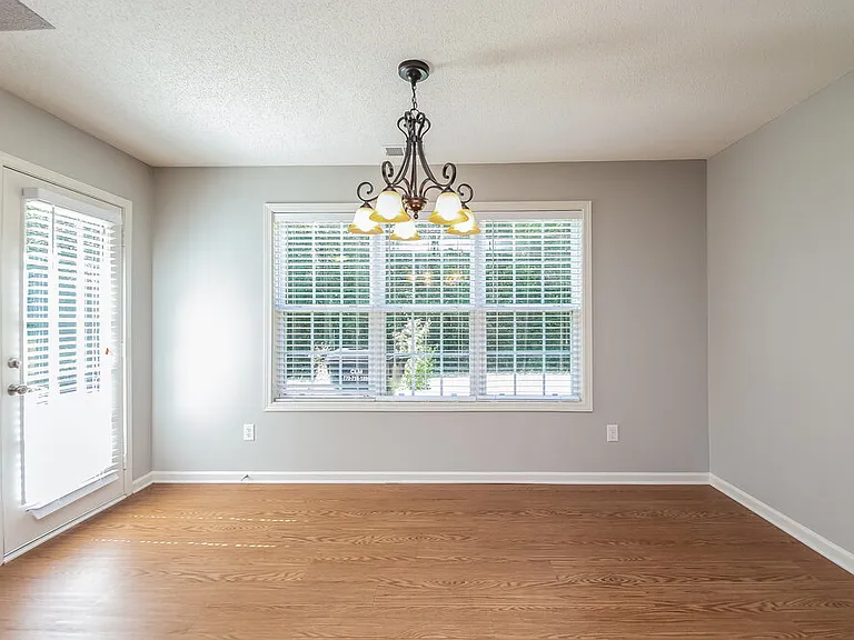 128 Paxton Pl — Photo 5