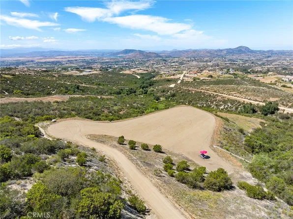 39767 Esplendida Way #13, Temecula, CA 92592