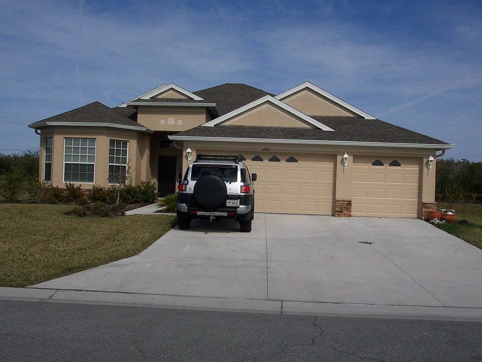 4 br. 3bth 3car garage