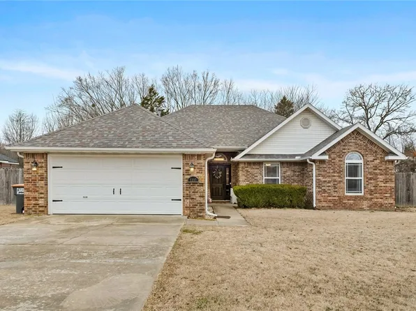 2217 Brookview St, Elkins, AR 72727