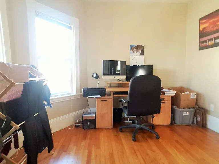 16 Moraine St #1 — Photo 7