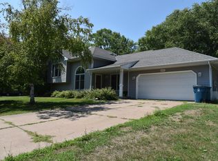 23010 Henna Ave N, Forest Lake, MN 55025