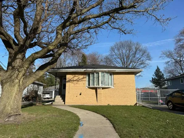 7133 Meadow Lane Ave, Hammond, IN 46324