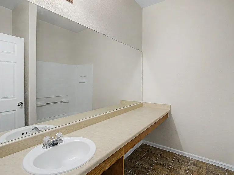 21390 E 48th Pl — Photo 25