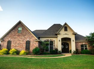 212 Sepulvado St, Stonewall, LA 71078