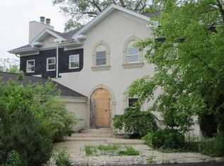 3000 Telegraph Rd, Bannockburn, IL 60015