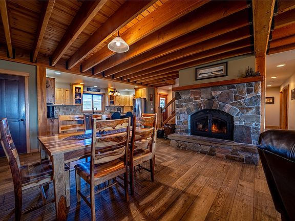 3rd image of 41719 Valley View Rd