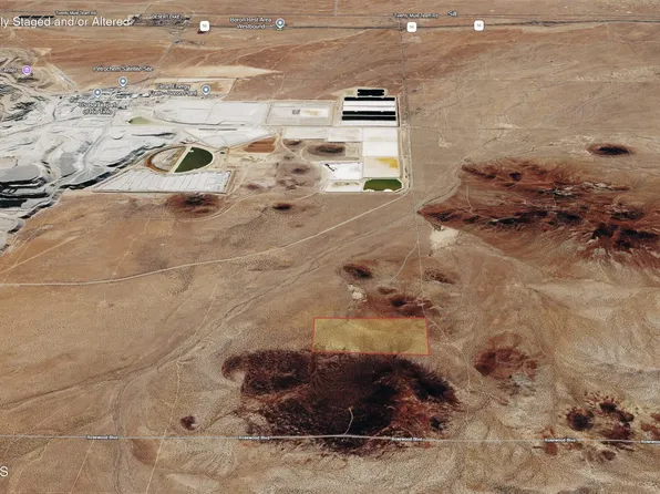 Rosewood Blvd, North Edwards, CA 93523