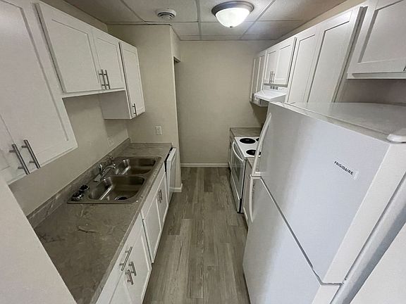 3rd image of 222 N Franklin St #222.309