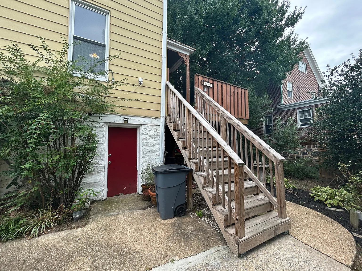 2 bed, $1,350 — Photo 2