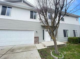7853 N Hilliard Ct, Coeur D Alene, ID 83815