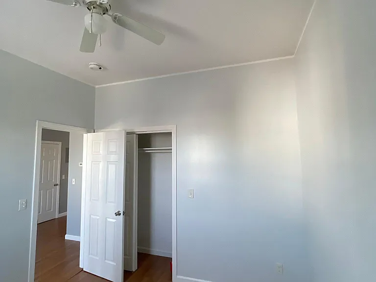 378 Montaup St #3 — Photo 29