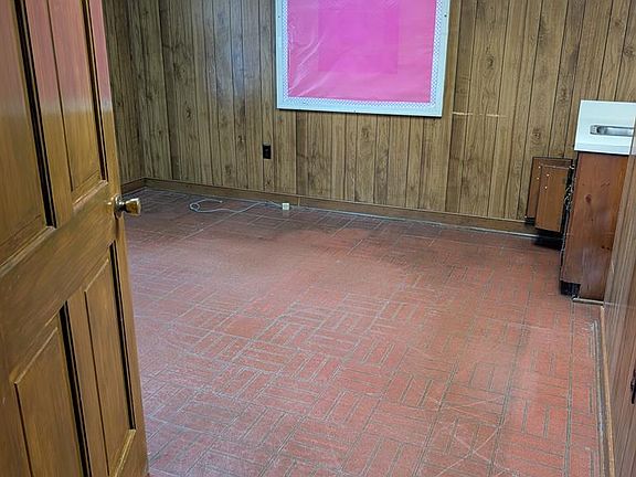 4th image of 15 Foster Rd