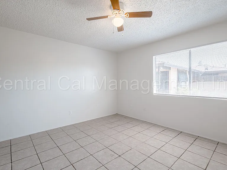 6208 Stine Rd — Photo 12