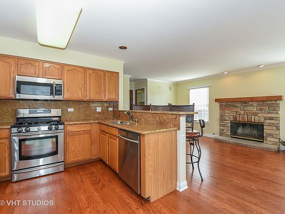 4th image of 2435 Meadowsedge Ln