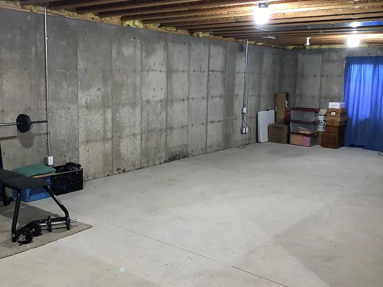 Large unfinished basement