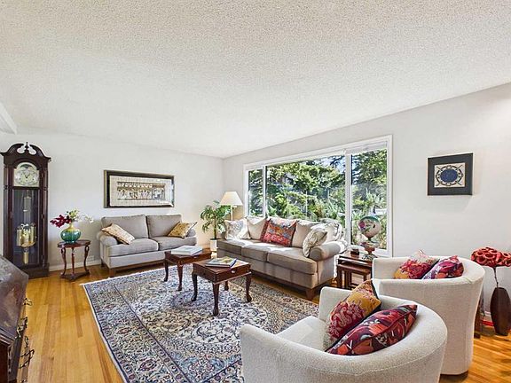 4th image of 10716 SW Mapleshire Cres SE