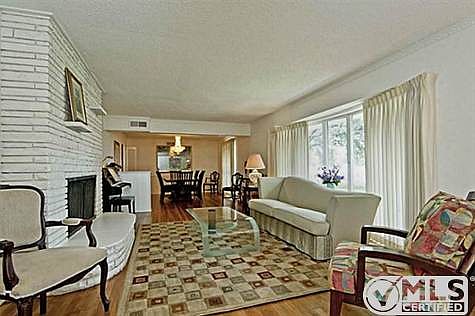 2nd image of 4039 Killion Dr