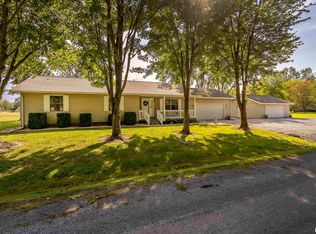 117 Gribble Dr, Carrier Mills, IL 62917