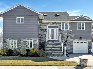 603 Miller Ave, Freeport, NY 11520