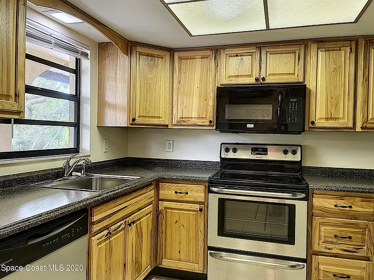 205 Palmetto Ave #109 — Photo 7