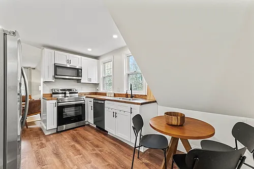 1142 Washington St #2 Photo 1