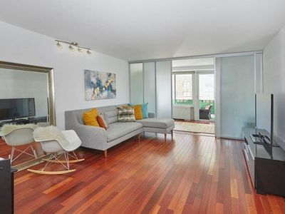 142 E 16th St APT 7D, New York, NY, 10003