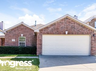 4625 Sleepy Ridge Cir, Fort Worth, TX 76133