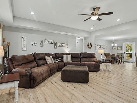 2nd image of 378 Randall Ln