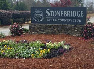 307 Ironhorse Ct, Albany, GA 31721