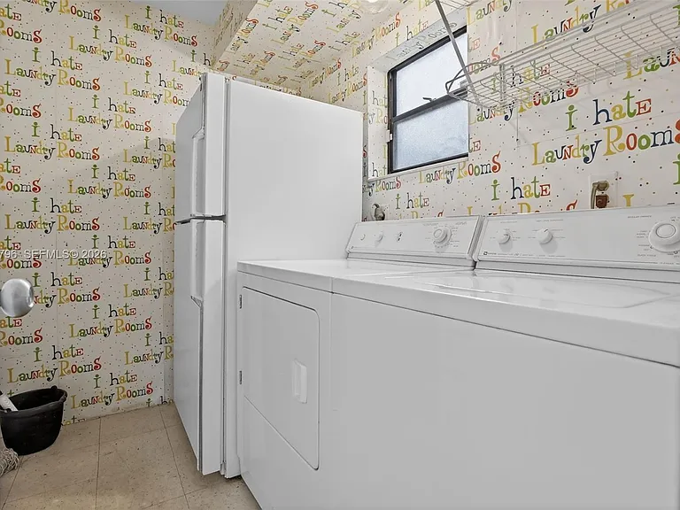 9703 N New River Canal Rd #103 — Photo 16