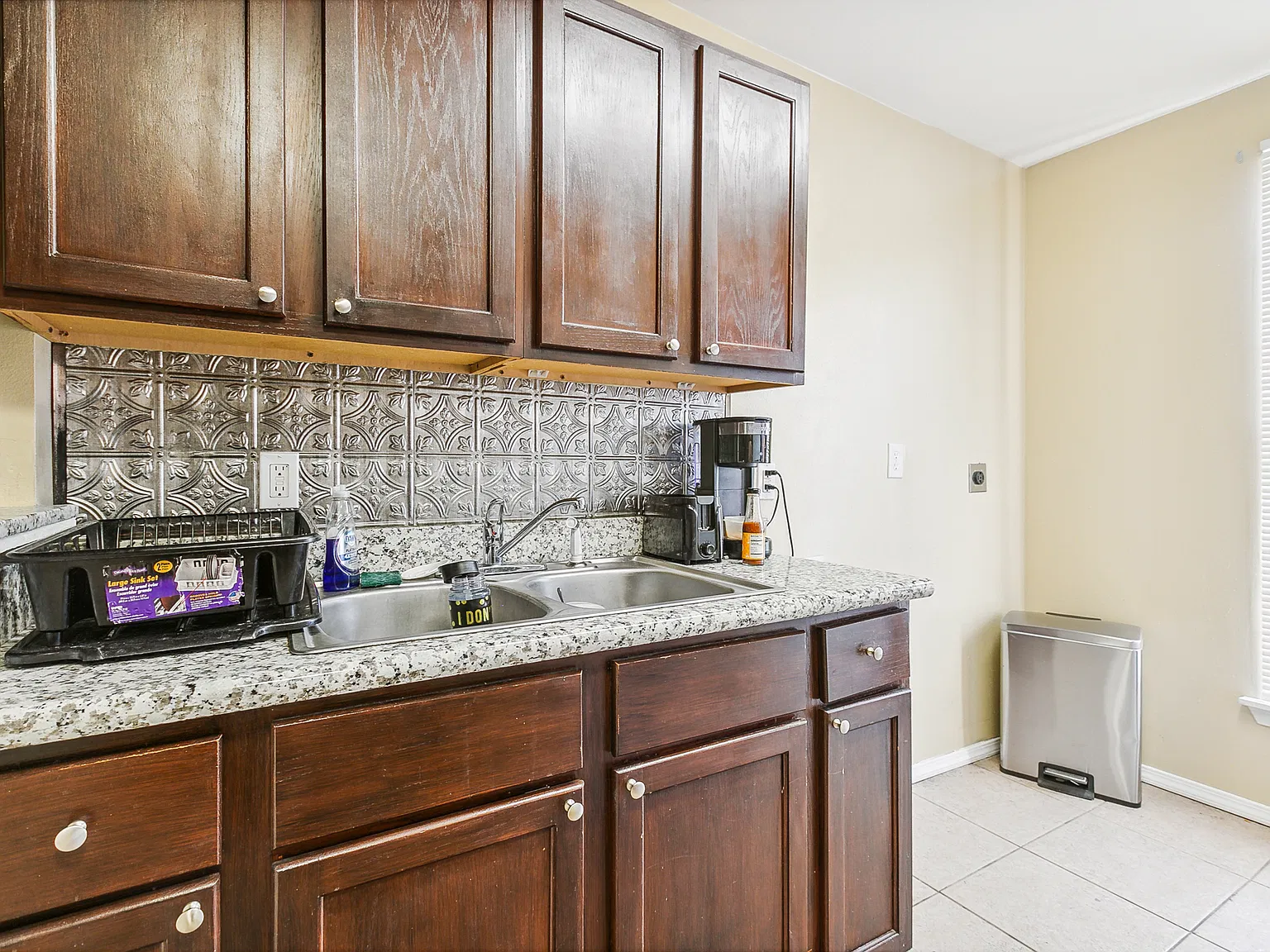 2 bed, 802 sqft, $1,250 — Photo 4