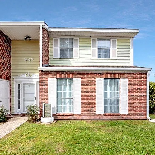 101 Wilbourn Blvd #907