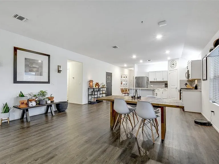 15400 Summer Ray Dr — Photo 10