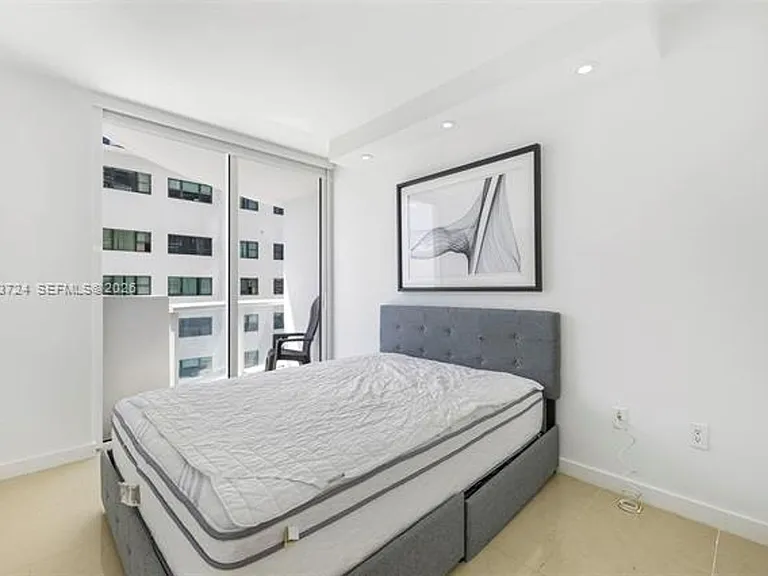 6365 Collins Ave #805 — Photo 20
