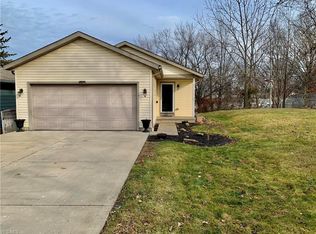 5597 Saxon Dr, Garfield Heights, OH