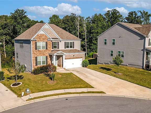2nd image of 186 Valimar Dr