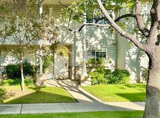 26244 Alizia Canyon Dr, Calabasas, CA 91302