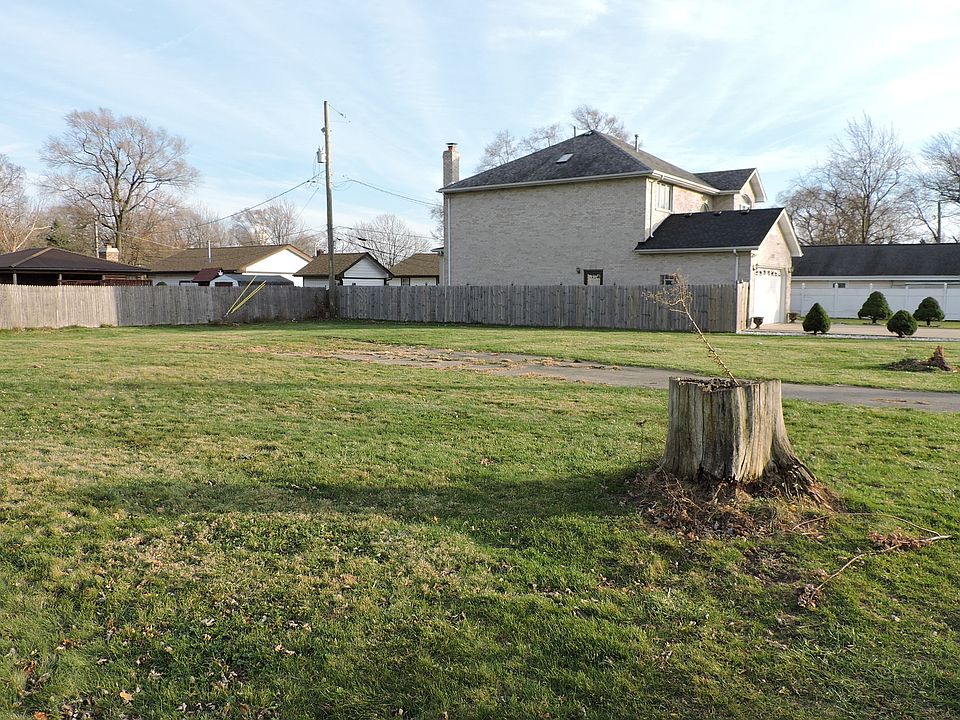2nd image of 9311 Neva Ave