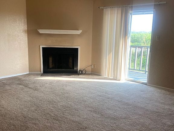 3rd image of 1501 Sam Houston Dr #12G