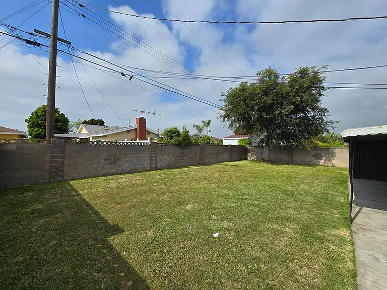 8762 Pacheco Ave — Photo 17