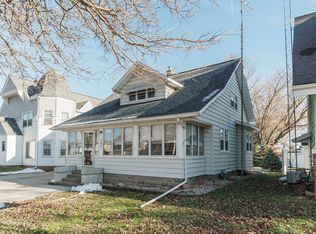 305 Grove St, Beaver Dam, WI 53916