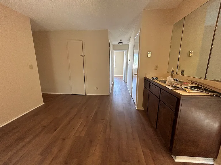 532 Giuffrida Ave #7 — Photo 8