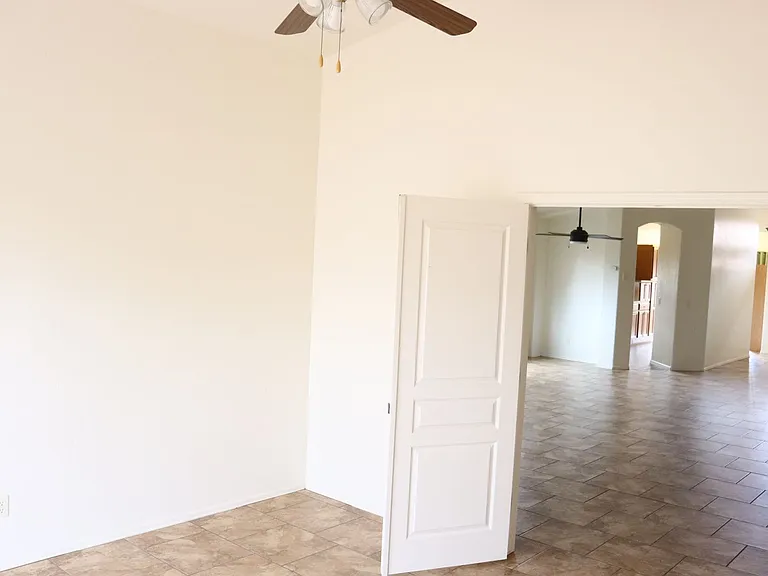 5379 Almosa St — Photo 13