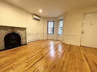 Rented by Silver Line Realty Group NY LLC