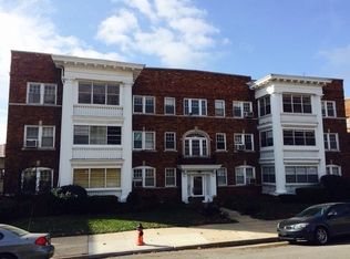 129 E 46th St APT 2, Kansas City, MO 64112