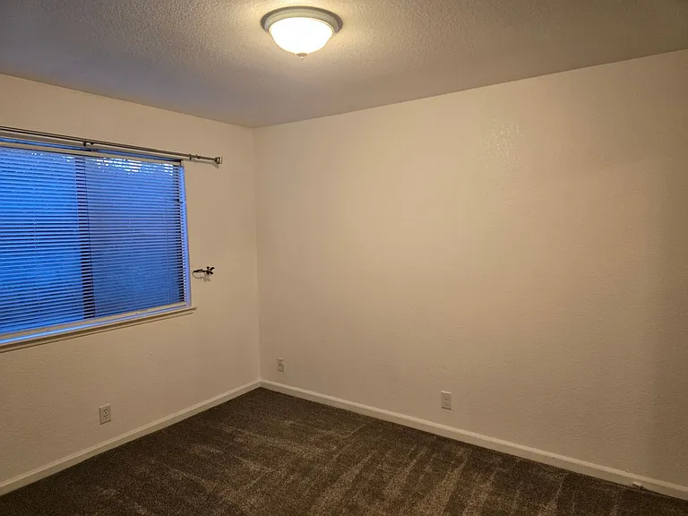 1114 Nord Ave #11 — Photo 12