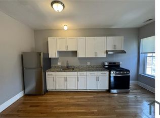 5832 S Michigan Ave, Chicago, IL 60637