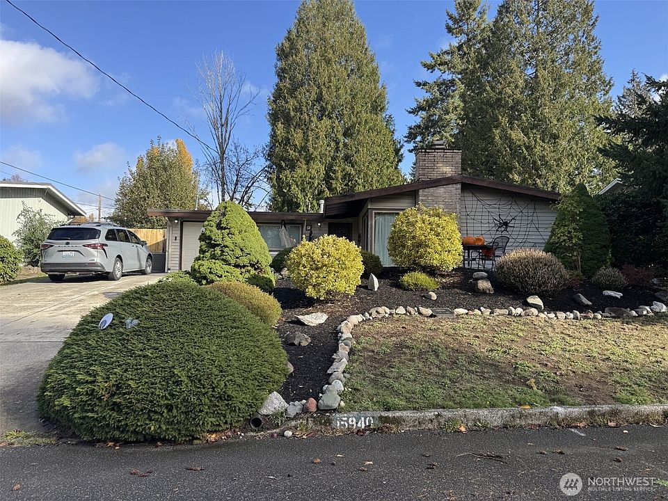 1st image of 15940 NE 1st Street