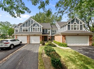 1202 Scott Ct, Carol Stream, IL 60188